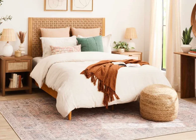 8 Bedroom Rug Ideas for Color and Placement