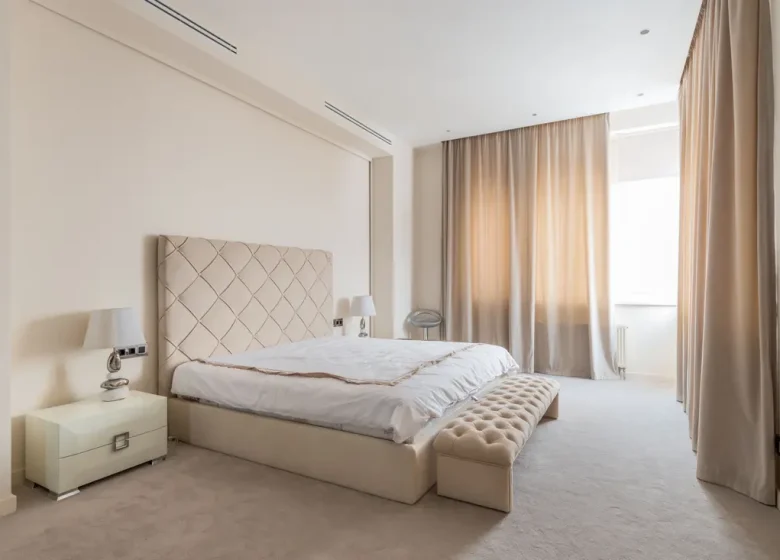 8 Neutral Bedroom Decor Ideas with Soft Color and Texture